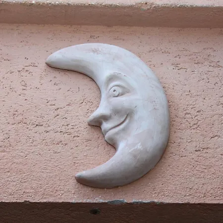 Guesthost - Casa Fiorelli Apartament *