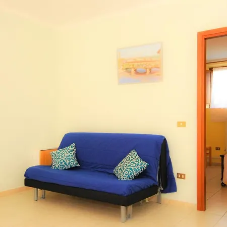 Guesthost - Casa Fiorelli Apartament *