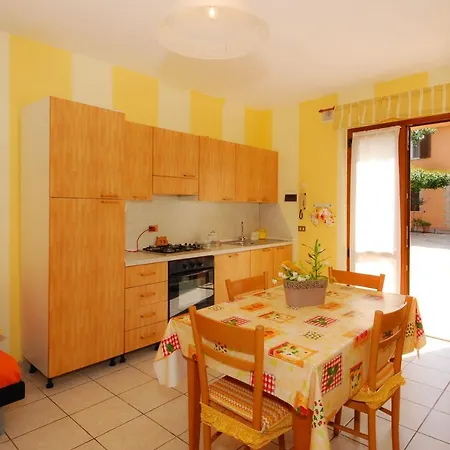 Apartament Guesthost - Casa Fiorelli *