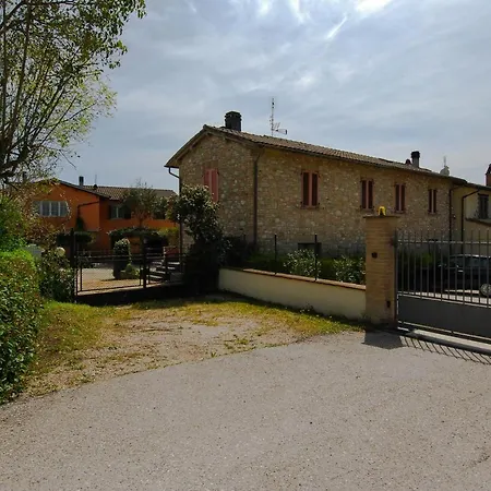 Guesthost - Casa Fiorelli Apartamento Passaggio di Assisi